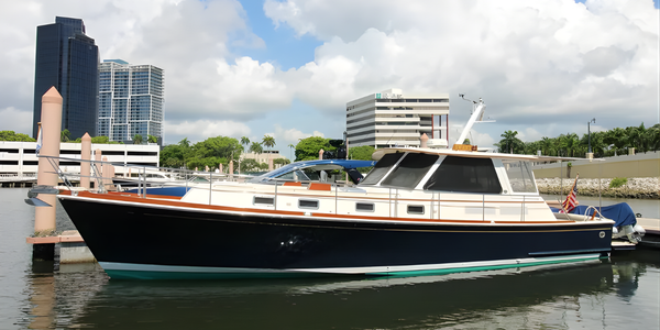 2001 Grand Banks Yachts Ltd 49 Eastbay HX