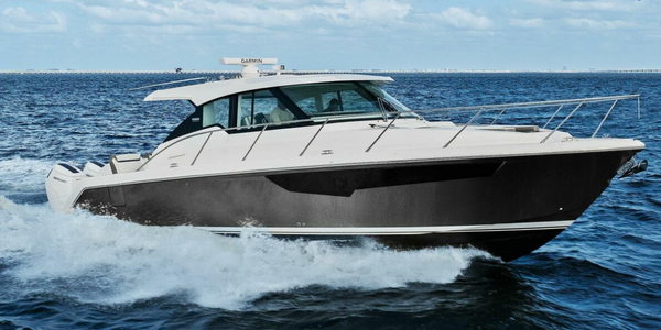 2022 Used Tiara 43LE running