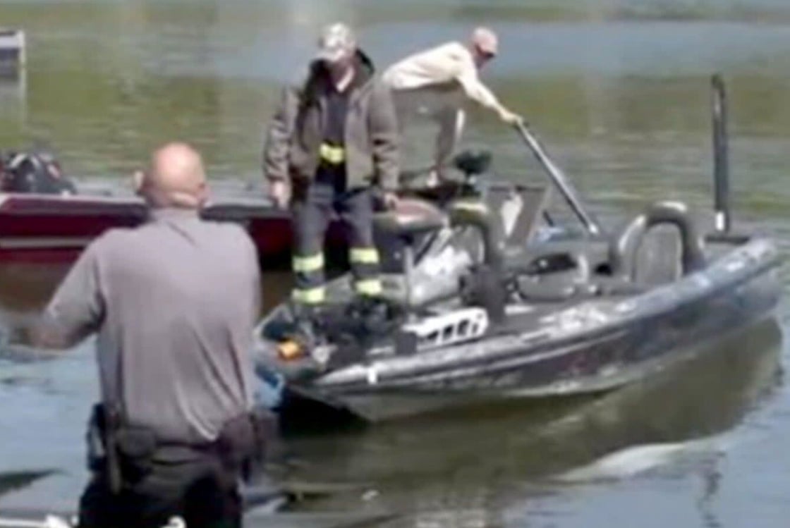 3 Killed in boating crash