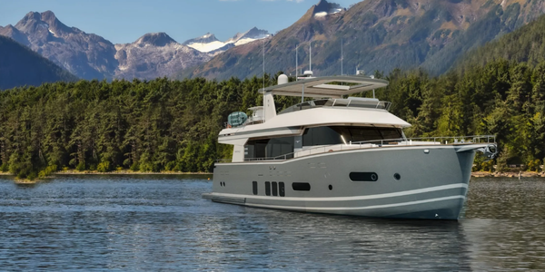 Cormorant Yachts COR780