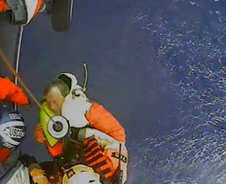 Crew-Austrian-flagged-59-foot-sailboat-rescued-154-miles-off-East-Coast-Image-USCG-Mid-Atlantic-12-18-24