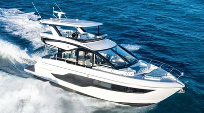 Cruisers 50 FLY