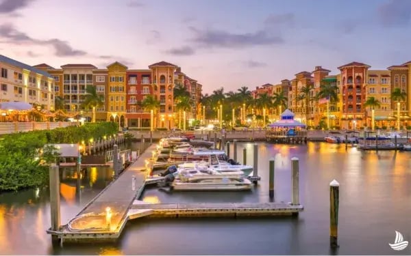 Naples-City-Dock-600x375