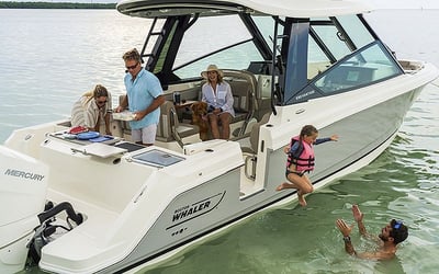 boston-whaler-vantage-330-2025-00249-1