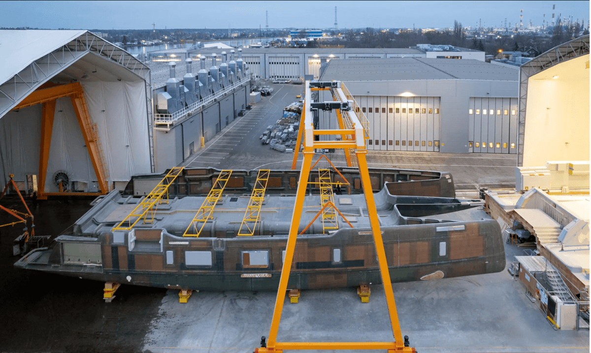 largest-electric-multihull-Sunreef-yard-in-Gdansk-Poland-2-7-25