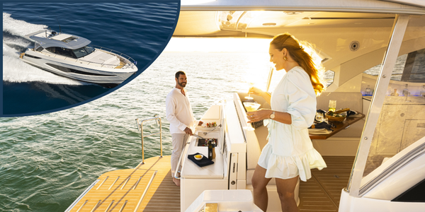 Riviera 4300 Sprets Express Aft Cockpit-1