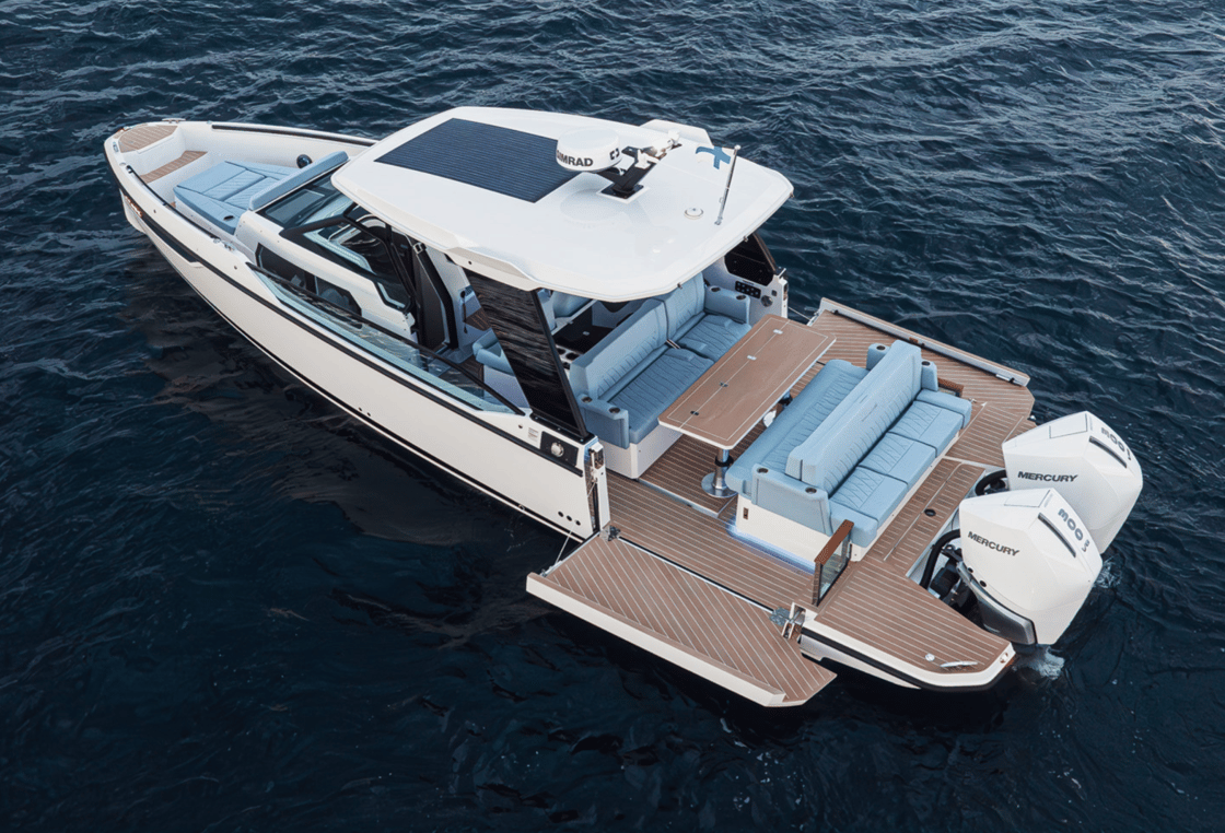 Sovereign Boat Club: Saxdor 320 in Riviera Beach, FL