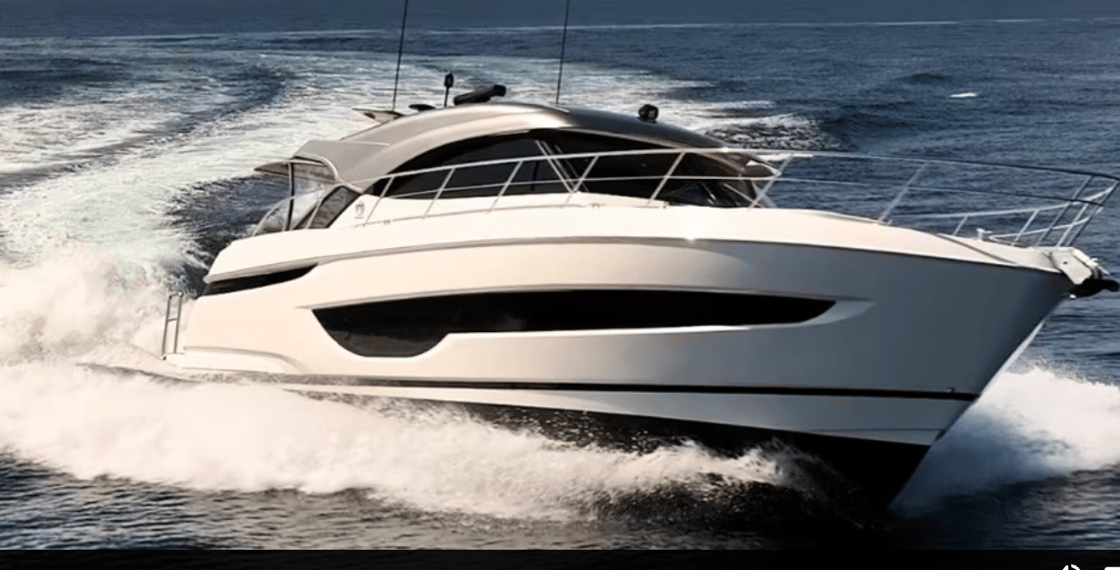 Riviera 4600 Sport Yacht Platinum Edition