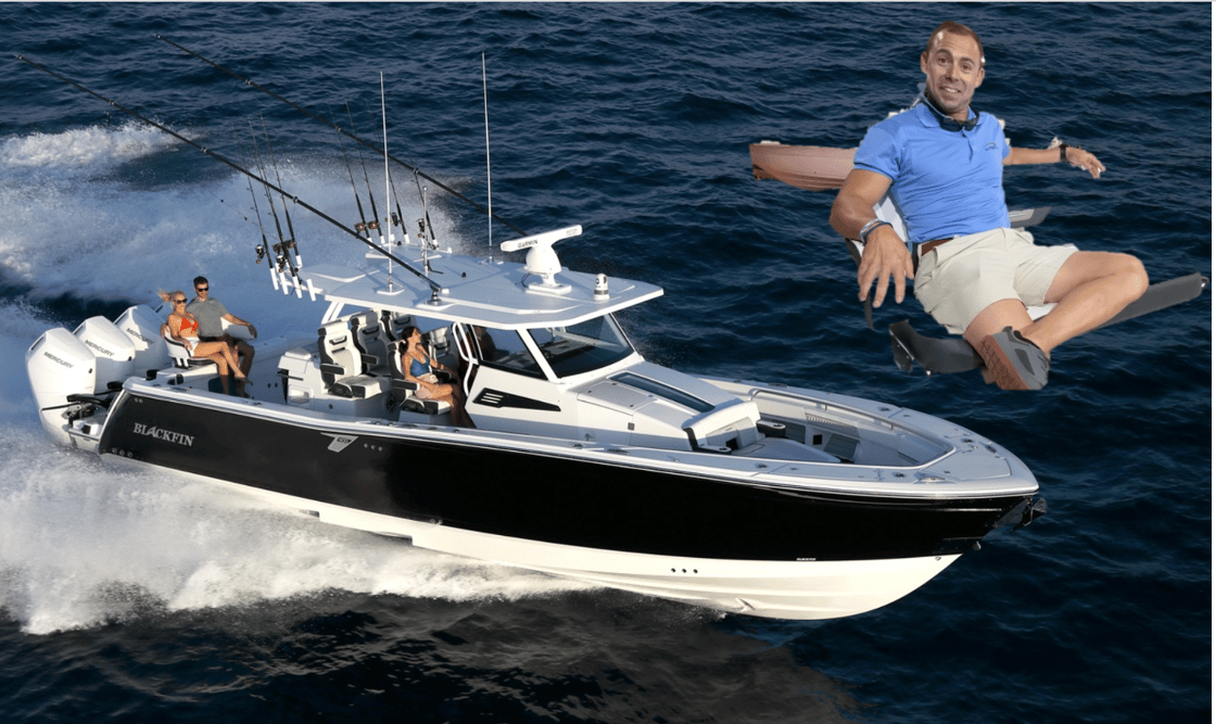 BLACKFIN 400 CC IS FULL OF CLEVER INNOVATIONS.