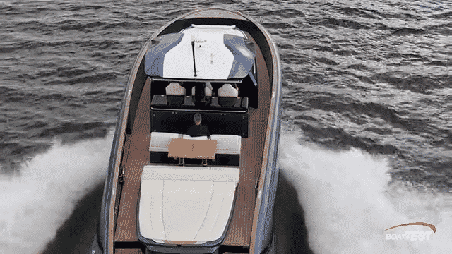 Solaris Power 44 Open (2024) Test & Features Review _ BoatTEST-low