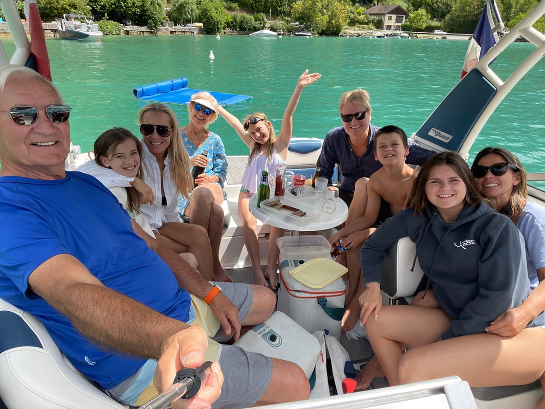 Whole family 1 - Lake Annecy France rod.keech at cantab dot net