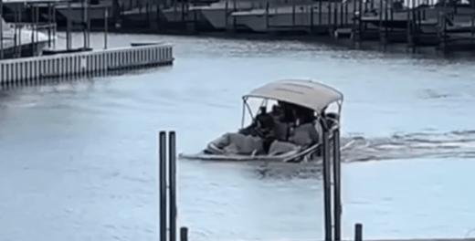 holiday-weekend-boating